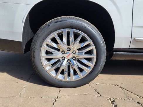 New 2026 GMC Yukon XL Denali w/ Sun & Power Step Package image 61