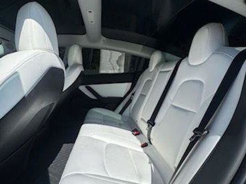 Used 2020 Tesla Model 3 Long Range AWD/4WD image 4
