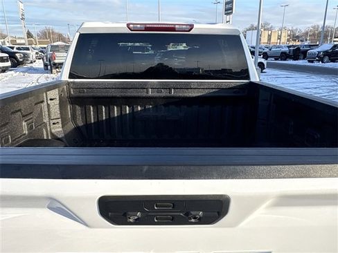 Used 2021 GMC Sierra 1500 AT4 image 24