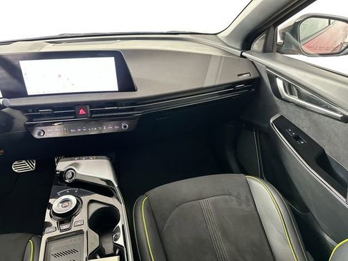 Used 2023 Kia EV6 GT image 29