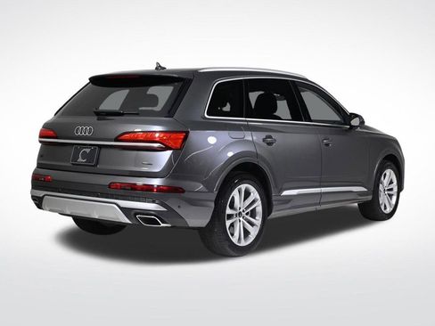 Used 2025 Audi Q7 3.0T Premium w/ Convenience Package image 5