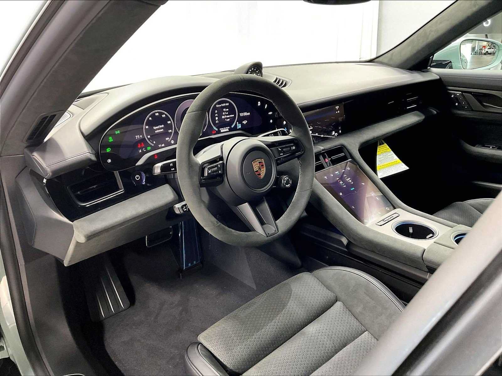 Used 2025 Porsche Taycan GTS AWD/4WD image 6