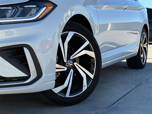 New 2025 Volkswagen Jetta SEL image 2