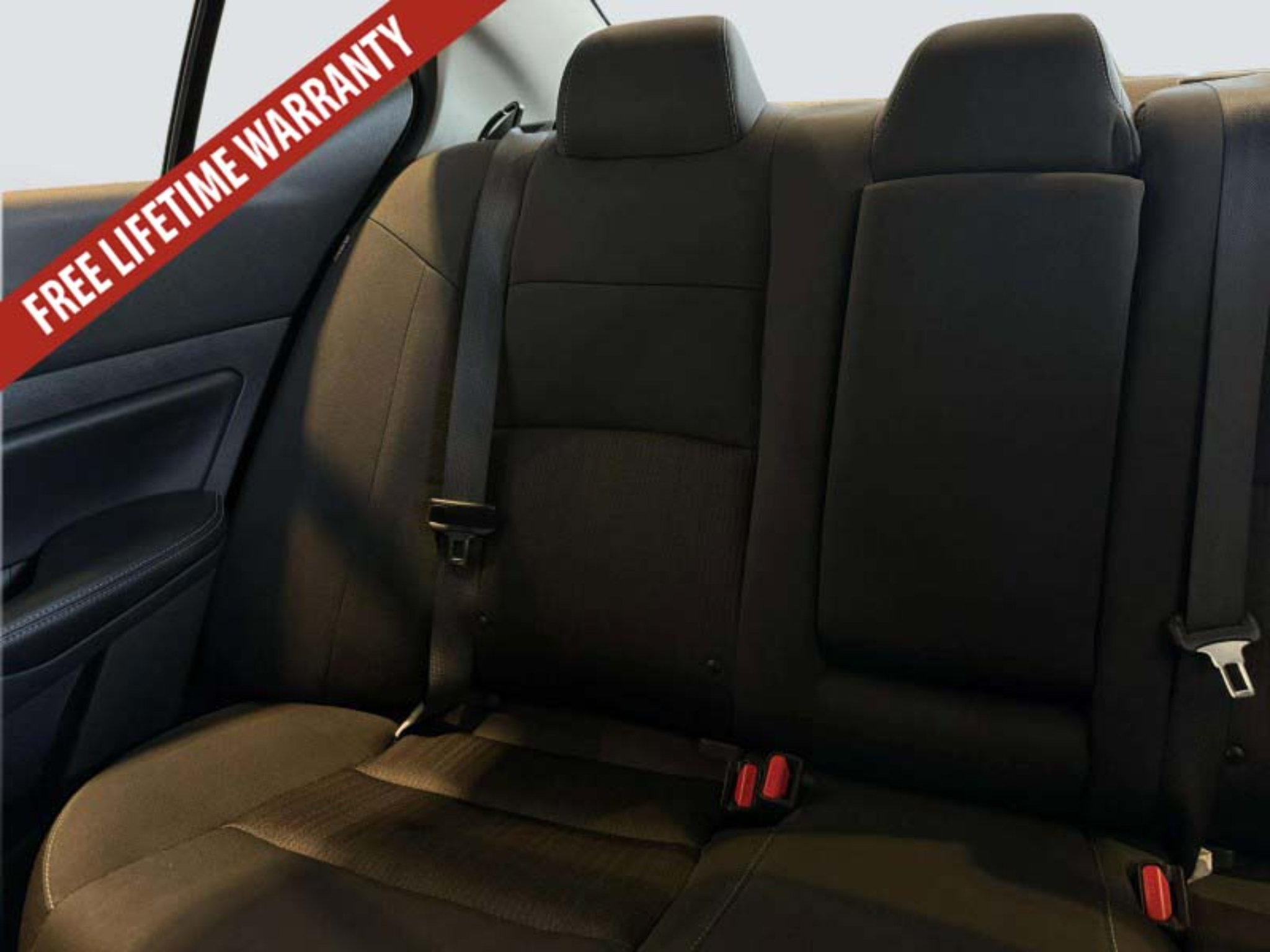 Used 2025 Nissan Altima 2.5 SV FWD image 25