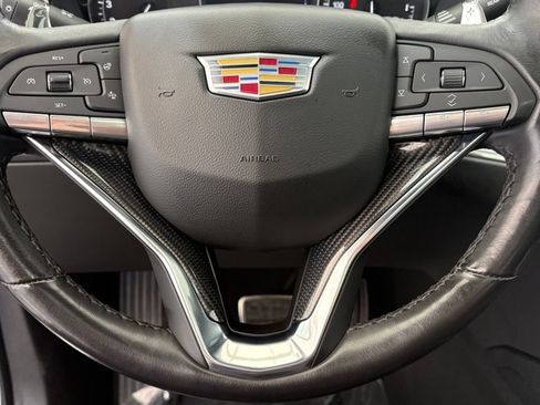 Used 2024 Cadillac XT6 Sport w/ Technology Package AWD/4WD image 46