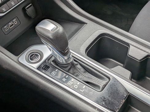 Used 2021 Nissan Sentra SV FWD image 24