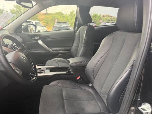 Used 2025 Mitsubishi Eclipse Cross SE AWD/4WD image 18