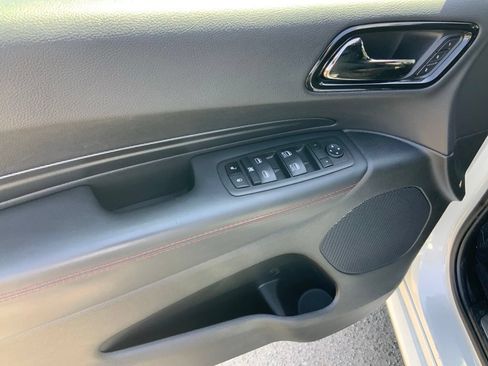 Certified 2023 Dodge Durango R/T RWD image 13