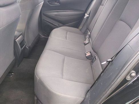 Used 2022 Toyota Corolla LE FWD image 17
