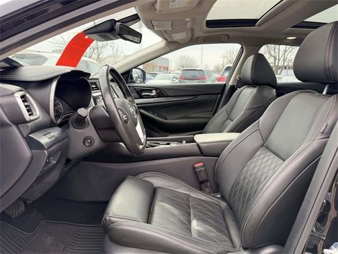 Used 2023 Nissan Maxima Platinum w/ Sport Mat Group image 18