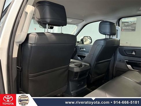 Used 2023 Toyota Tundra Limited image 16