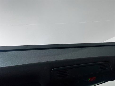 Used 2025 Volkswagen Jetta GLI Autobahn image 22