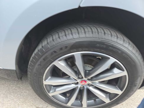 Used 2023 Jaguar F-PACE S AWD/4WD image 6