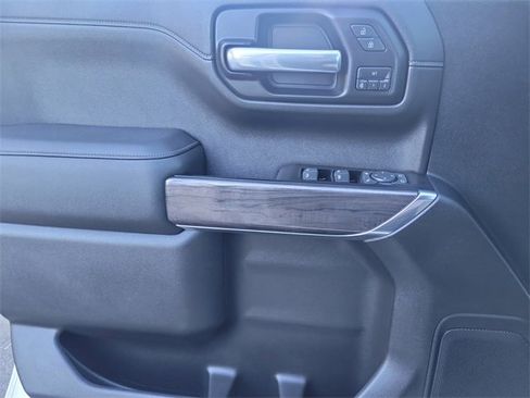 Used 2019 Chevrolet Silverado 1500 LTZ w/ LTZ Plus Package image 19