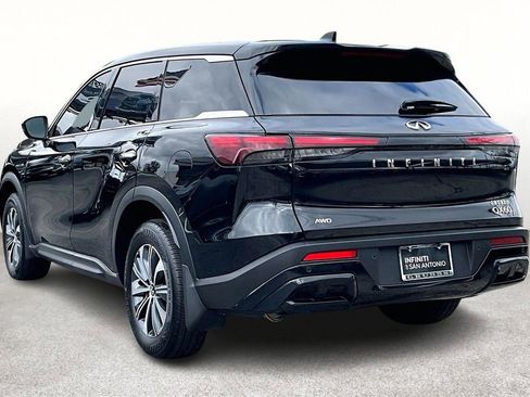 Certified 2025 INFINITI QX60 Pure image 17