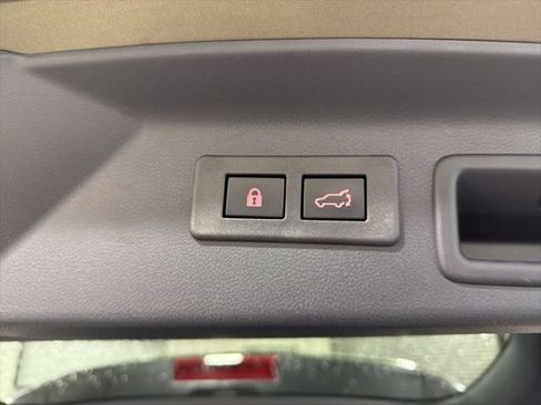 Certified 2026 Subaru Forester Limited AWD/4WD image 38
