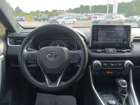 Used 2021 Toyota RAV4 XSE w/ XSE Grade Weather Package AWD/4WD image 26