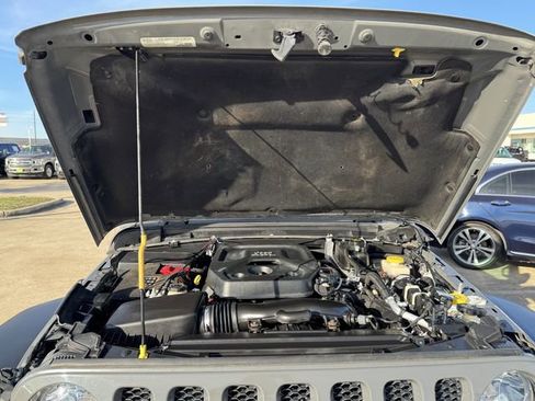 Used 2020 Jeep Wrangler Sport image 25