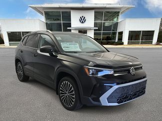 New 2026 Volkswagen Taos SE video 1