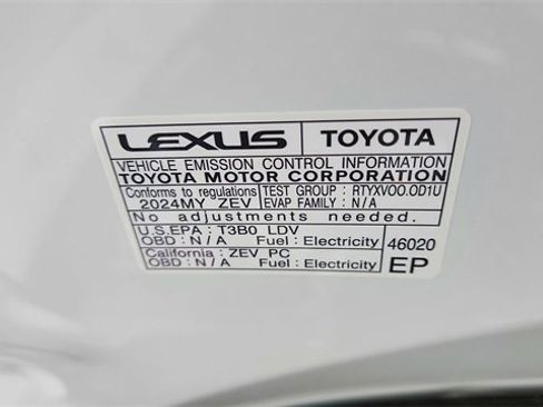 Used 2024 Lexus RZ 450e Premium w/ Technology Package image 62