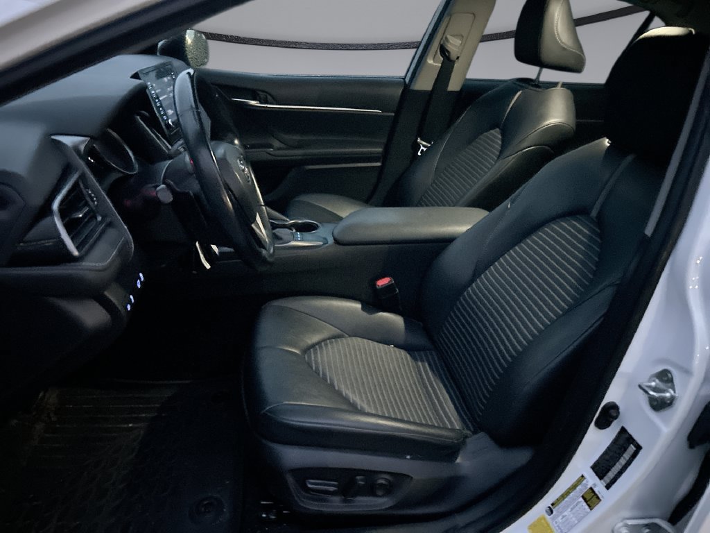 Certified 2023 Toyota Camry SE FWD image 11