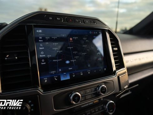 Used 2022 Ford F350 Platinum w/ FX4 Off-Road Package image 36