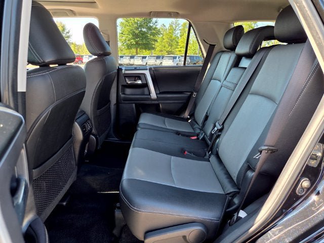 Used 2023 Toyota 4Runner SR5 Premium w/ Moonroof Package AWD/4WD image 14