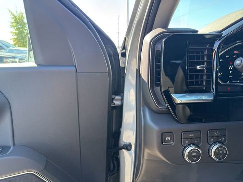 New 2026 GMC Sierra 1500 Elevation image 15