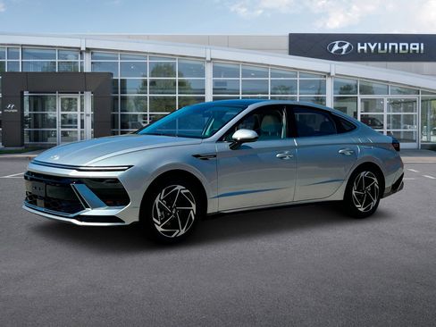 New 2024 Hyundai Sonata SEL w/ Convenience Package image 2