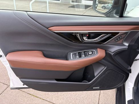 Used 2021 Subaru Outback Touring XT image 11