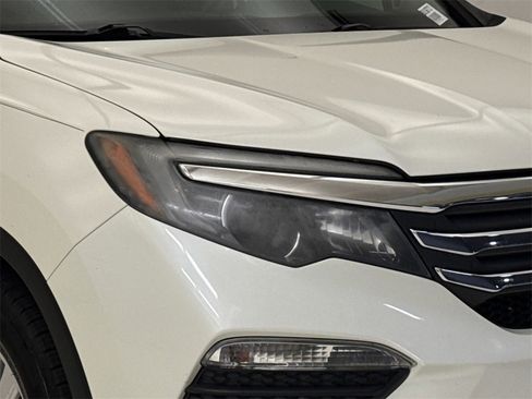 Used 2016 Honda Pilot LX image 5