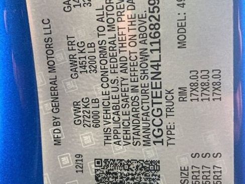 Used 2020 Chevrolet Colorado ZR2 w/ ZR2 Dusk Special Edition image 35