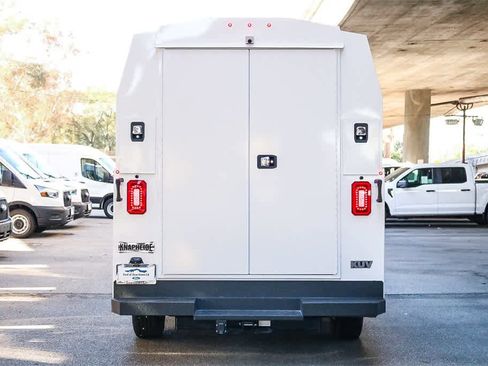 New 2026 Ford E-350 and Econoline 350 Super Duty w/ Power Equipment Group image 7