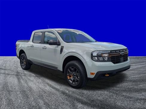 Certified 2024 Ford Maverick Tremor w/ Tremor Off-Road Package AWD/4WD image 2