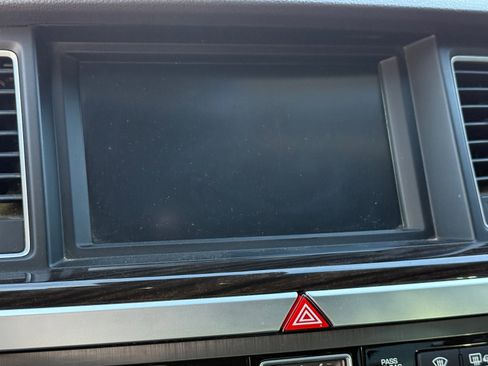 Used 2018 Genesis G80 3.8 w/ Option Group 02 image 12