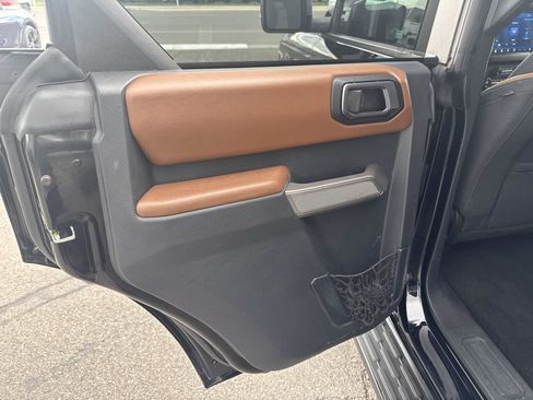 Used 2021 Ford Bronco Outer Banks AWD/4WD image 15