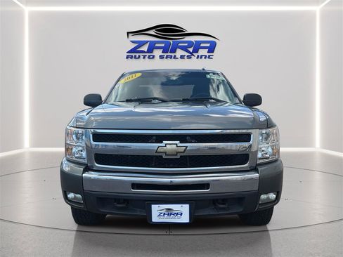 Used 2011 Chevrolet Silverado 1500 LT w/ All-Star Edition AWD/4WD image 2