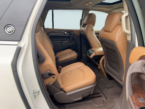 Used 2014 Buick Enclave Leather image 25