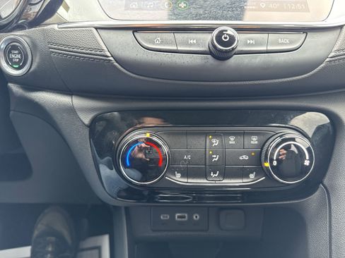 Used 2023 Buick Encore GX Preferred w/ Cold Weather Comfort Package image 18