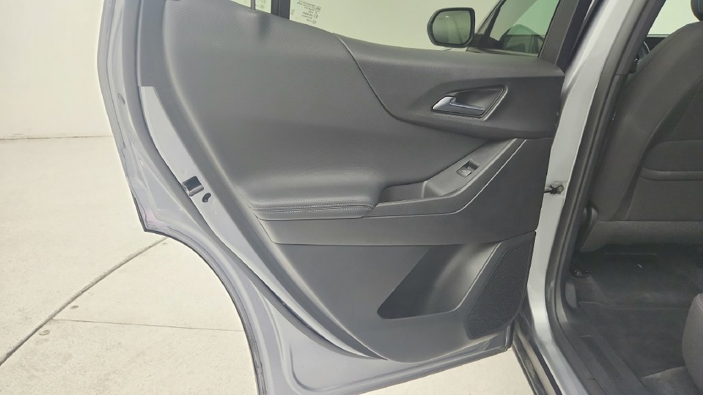 Certified 2025 Chevrolet Equinox LT AWD/4WD image 25