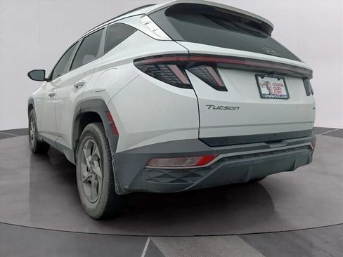 Used 2023 Hyundai Tucson SEL AWD/4WD image 2