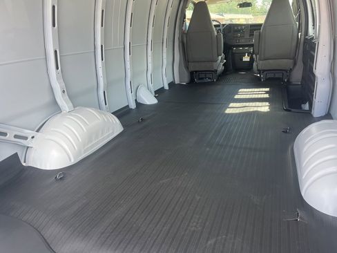 New 2025 Chevrolet Express 3500 Extended w/ Driver Convenience Package image 6