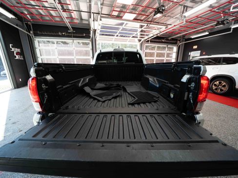 Used 2016 Toyota Tacoma TRD Sport w/ Premium & Technology Package image 27