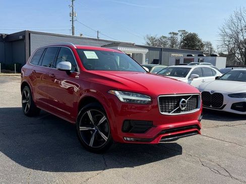 Used 2019 Volvo XC90 T6 R-Design w/ Advanced Package image 2