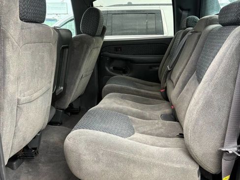 Used 2004 Chevrolet Avalanche image 13