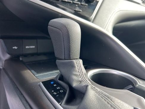 Used 2023 Toyota Camry LE image 20
