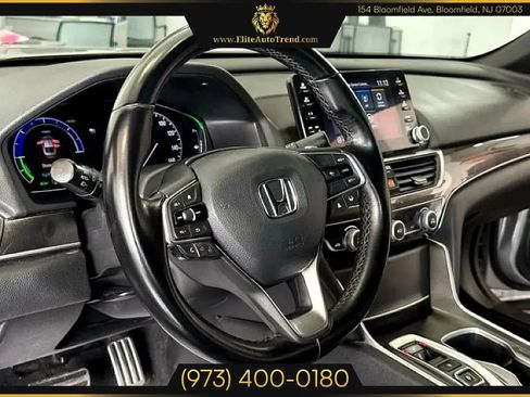 Used 2022 Honda Accord Sport image 9