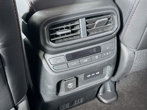 Certified 2024 Honda Passport Black Edition image 21
