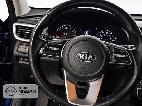 Used 2020 Kia Optima S FWD image 10