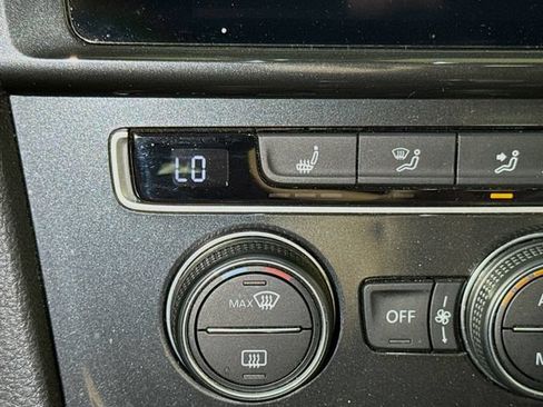 Used 2019 Volkswagen Golf Alltrack S AWD/4WD image 18